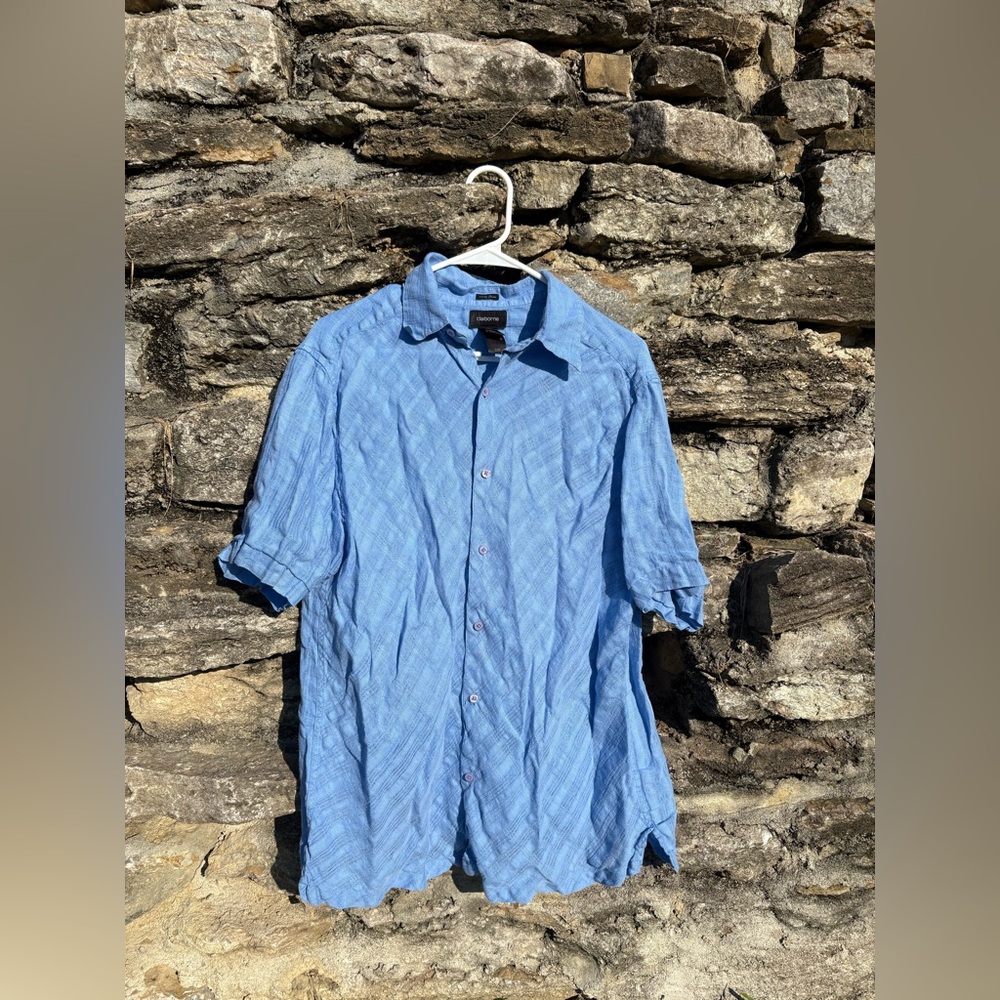 Claiborne 100 % Linen Light Blue Casual Button-Down Shirt